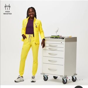 High Waisted Zamora™ Jogger Scrub Pants SZ L sold out! Lifesaver Yellow